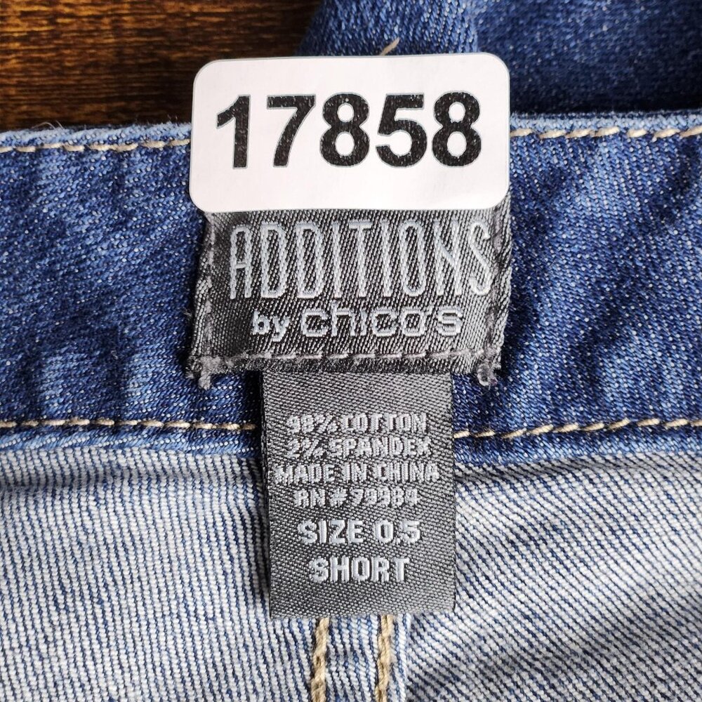 Chicos Jeans Womens 0.5 Short Blue 6 Additions Mid Rise Bootcut Stretch Denim - Picture 9 of 10